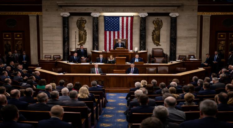 US House Votes to End Canada Tariffs