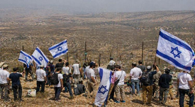 Israeli Settlers Cross Into Syria and Lebanon Calling for New Settlements