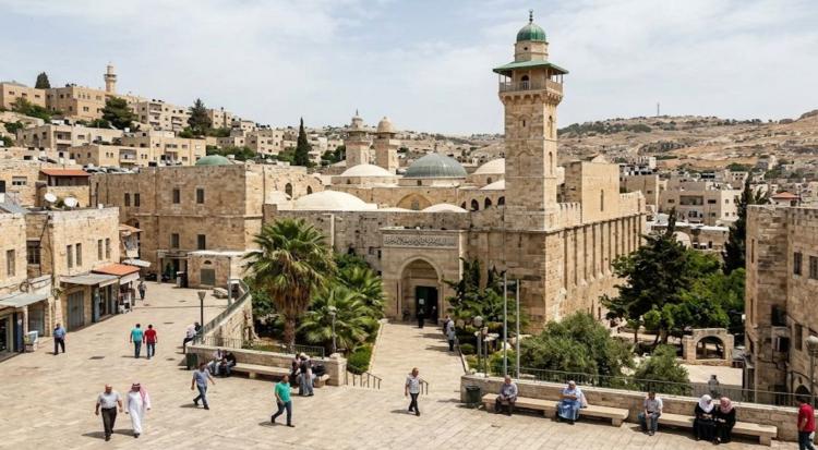 Israeli Forces Shut Down Ibrahimi Mosque in Hebron