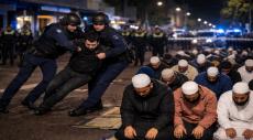 Australian Police Assault Muslim Worshippers During Prayer