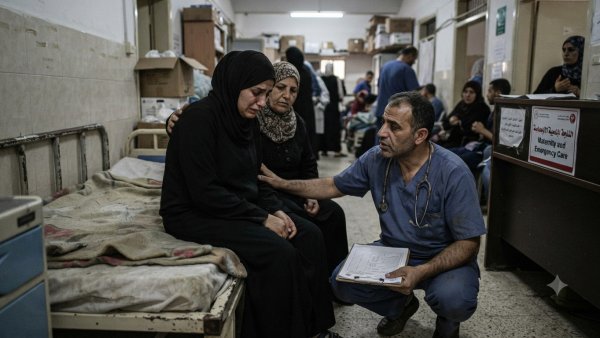 Miscarriages Increase in Gaza as Healthcare Crisis Deepens, Medical Officials Say