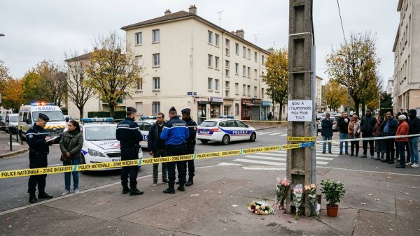 One Killed in Suspected Islamophobic Shooting Near Paris